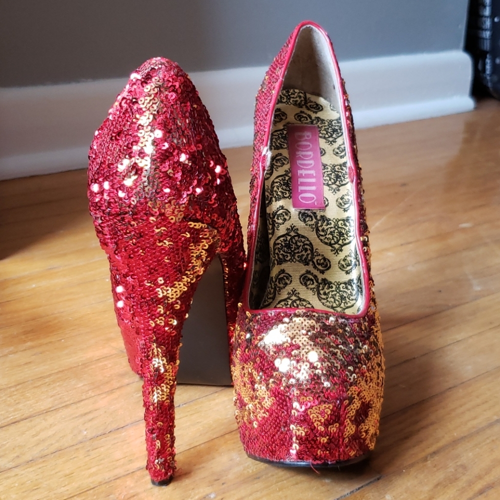 Bordello 🕺 red/gold sequined pumps